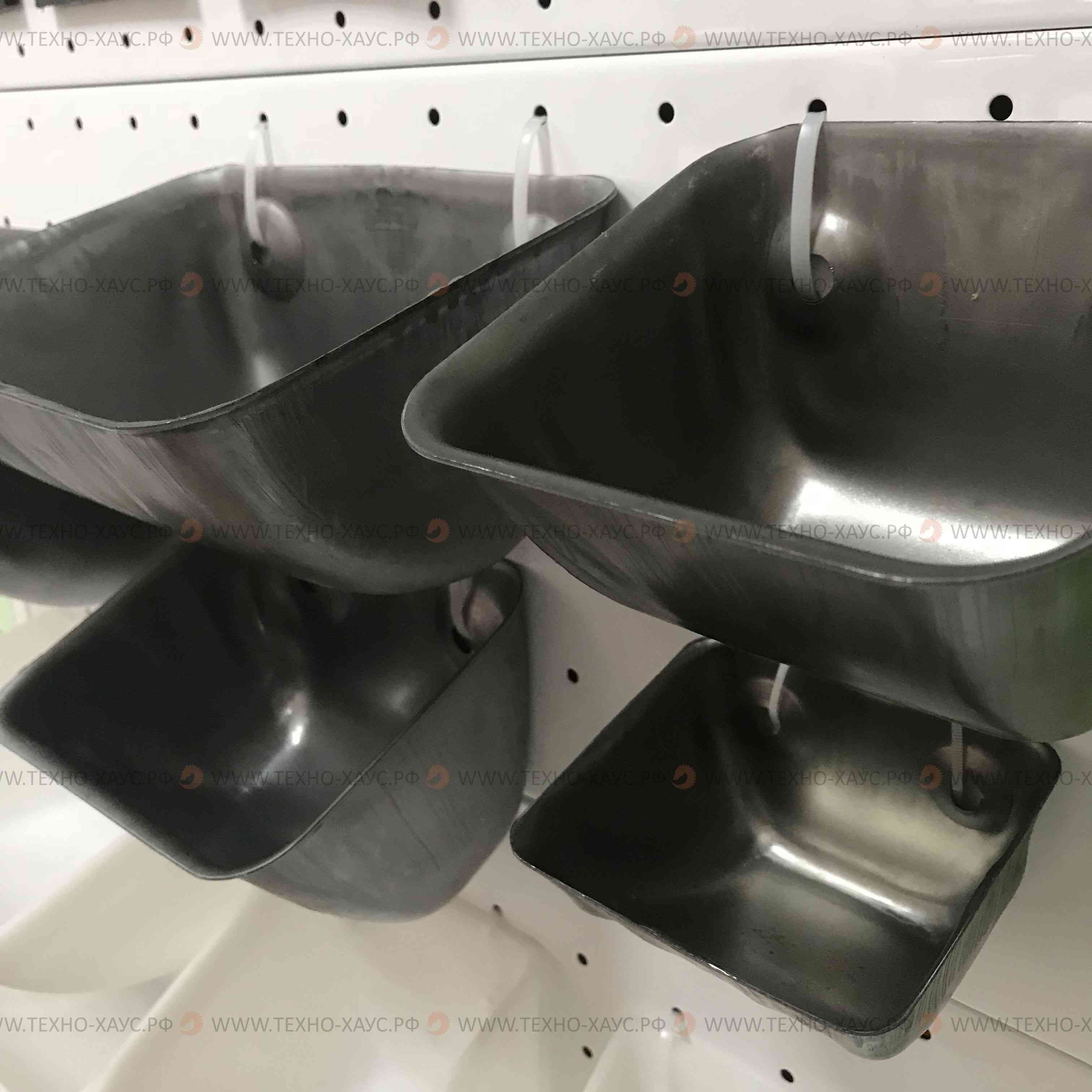 Ковш норийный металлический